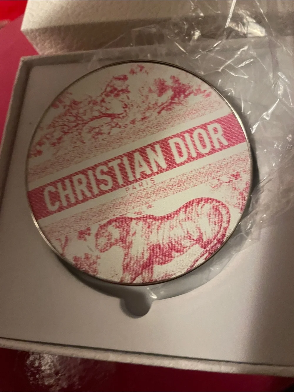 Dior Pink Toile Compact Mirror with Signature Logo - Picture 14 of 15